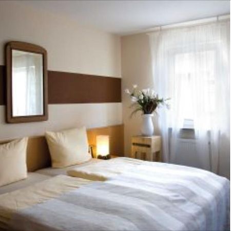 Hotel Krone Ostfildern Kültér fotó